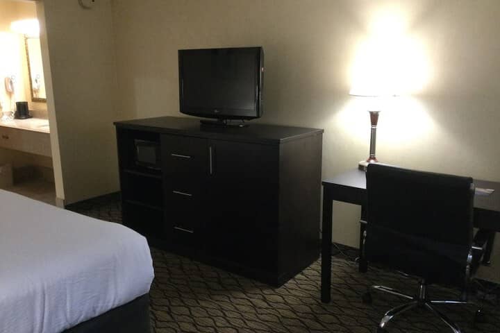 Room 25 of 56