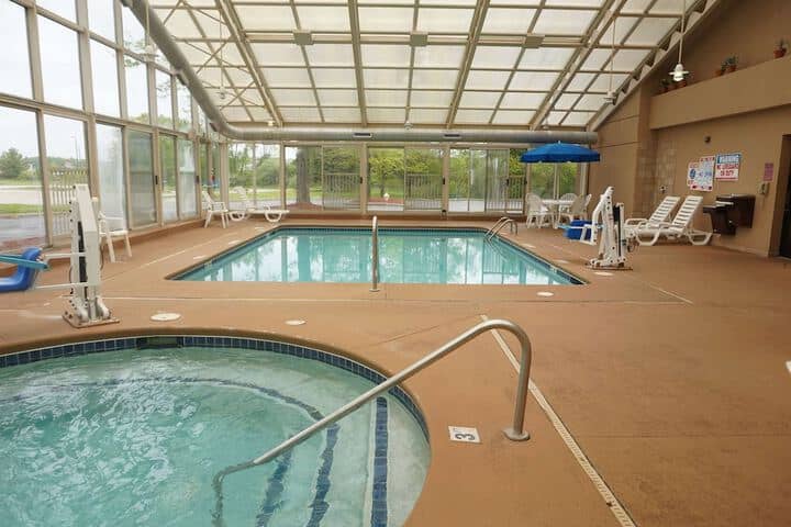 Pool 33 of 56